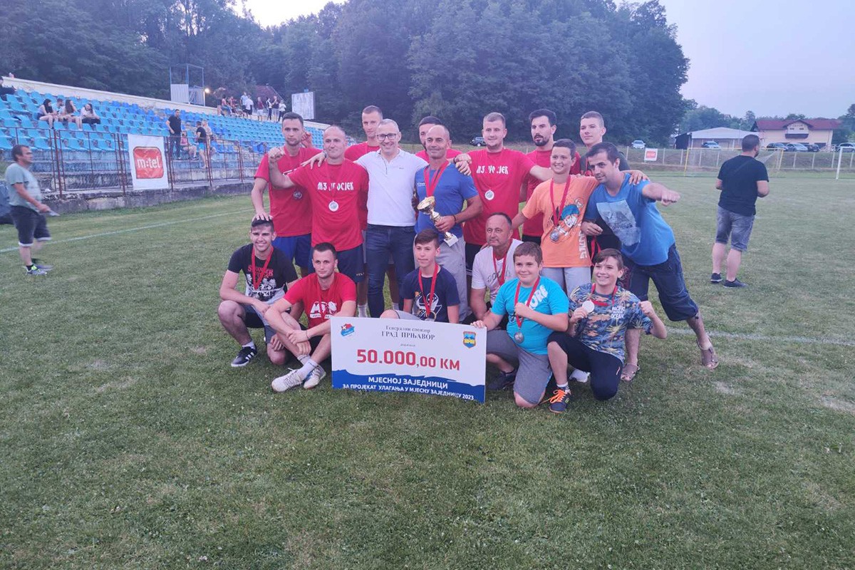 Završen turnir u Prnjavoru: Ekipi Prosjeka 50.000 KM