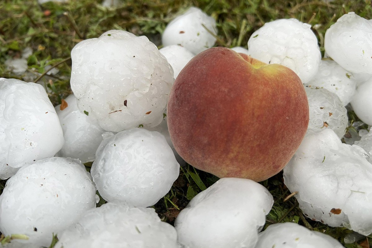 Snažno nevrijeme pogodilo Sloveniju: Vjetar čupao krovove, poplavljeni objekti (FOTO/VIDEO)