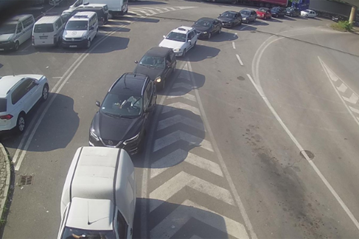 Pojačana frekvencija vozila na graničnim prelazima u BiH