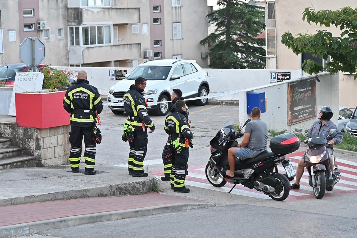 Drama u Makarskoj: Muškarac prijetio da će skočiti sa zgrade