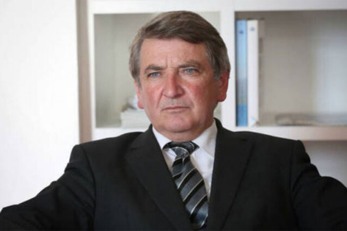 Preminuo Mujo Hadžiomerović