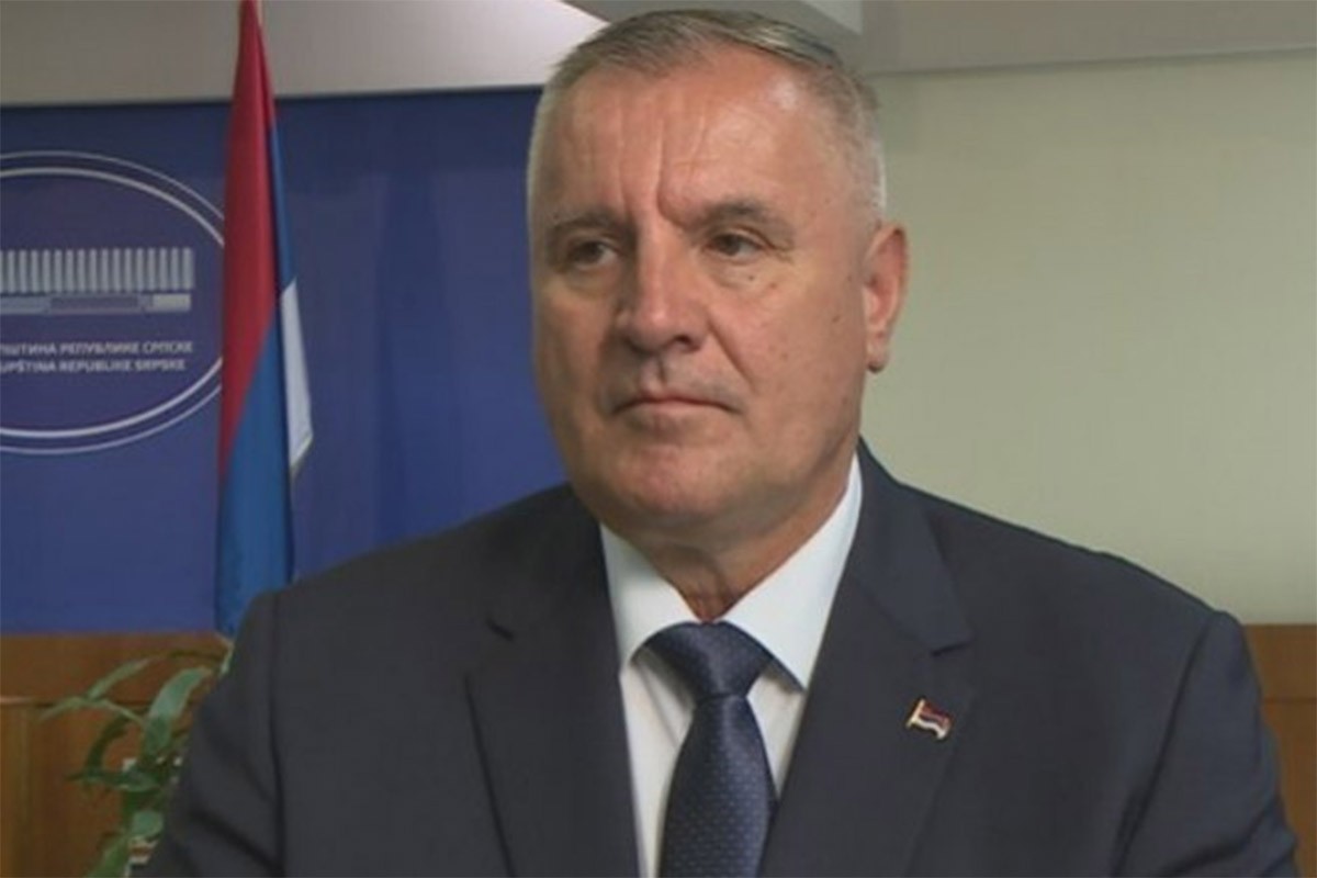 Višković: Spekulacije da se obustavljaju projekati EBRD i Svjetske banke u RS