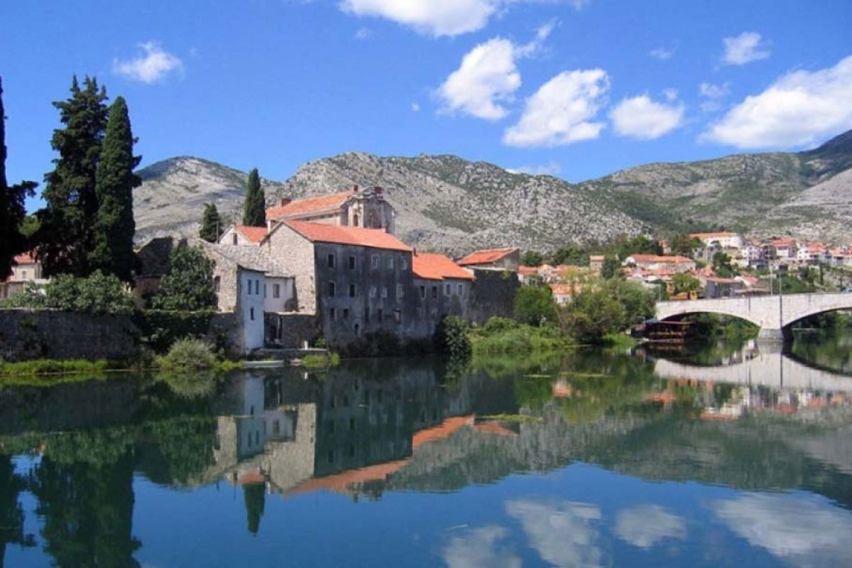 Snažan topao sjeverac u Trebinju izazvao "efekat fena"