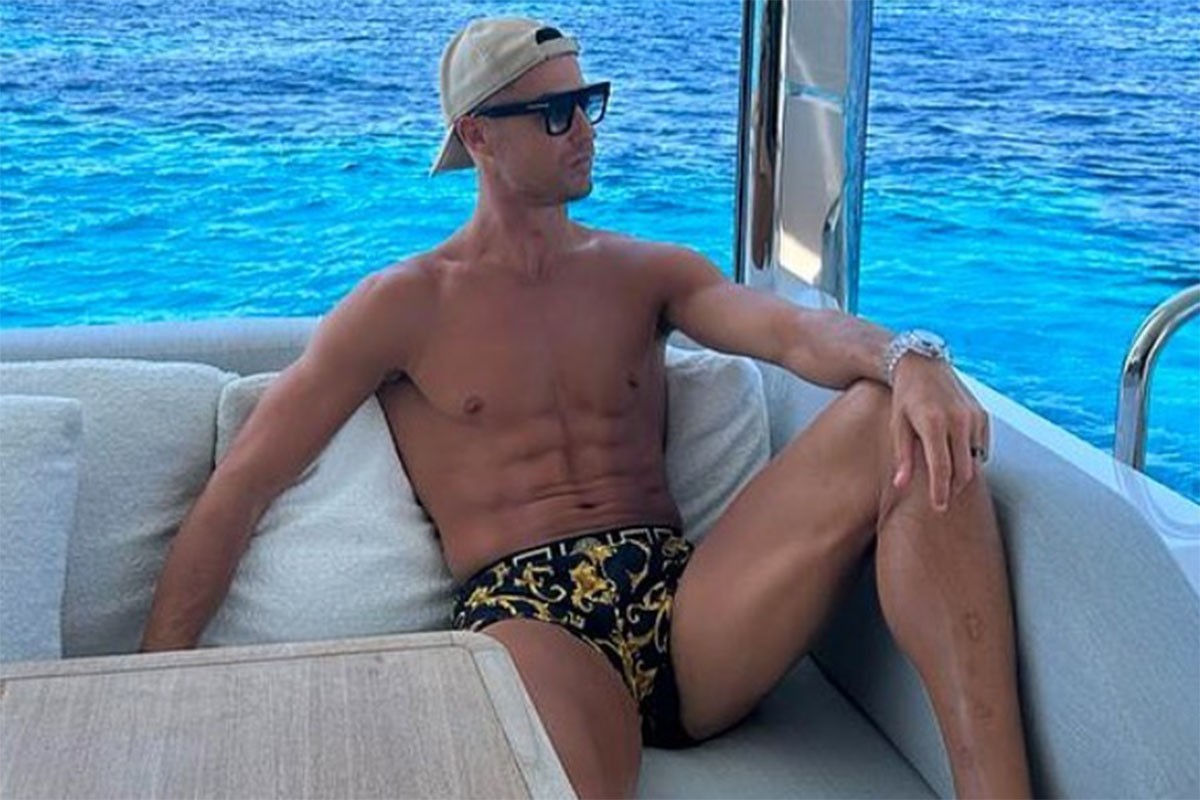 Ronaldo zarađuje bogatstvo po Instagram objavi: Postao svjetski rekorder