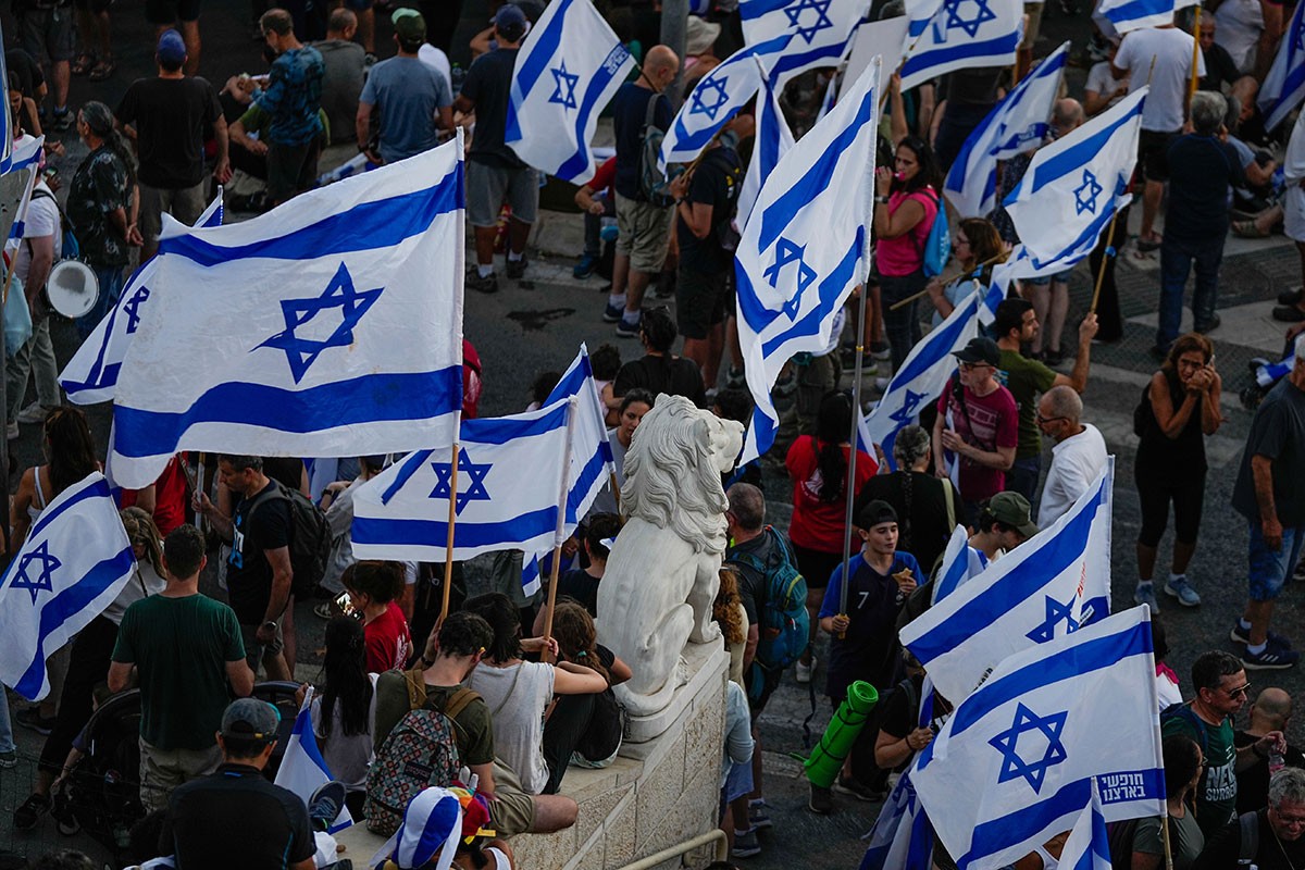 Desetine hiljada ljudi protestuju u Jerusalimu