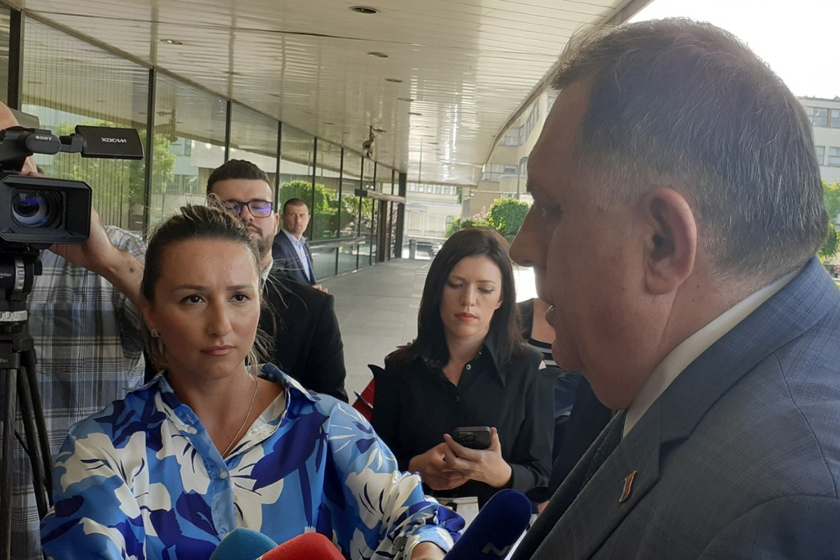 Dodik u Sarajevu: Pitanje izbora ministra finansija je završeno