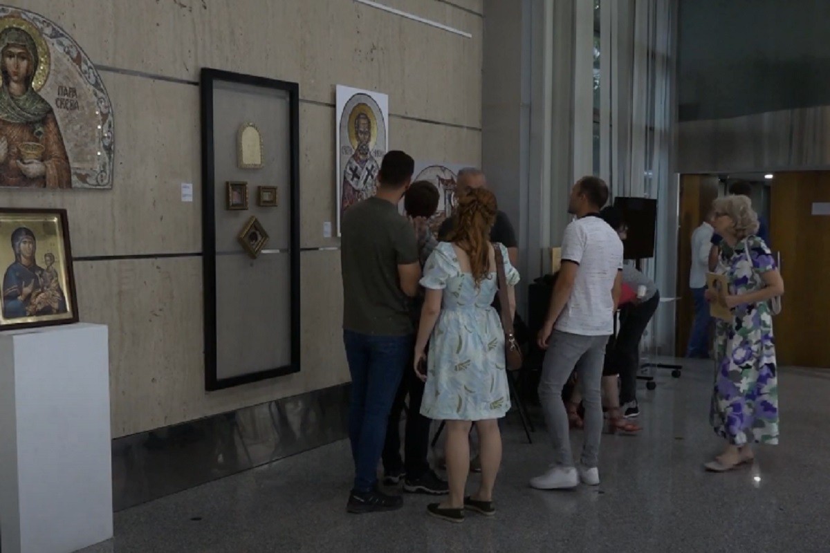 Crkvena umjetnost predstavljena u Galeriji RTS (VIDEO)
