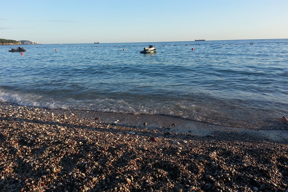 Evakuisane plaže u Crnoj Gori