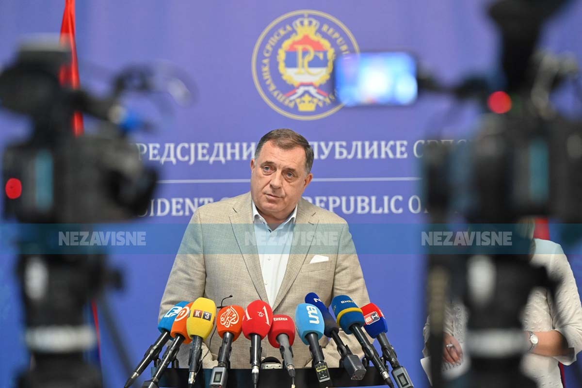 Dodik: Neće ostati ono što su nametnuli visoki predstavnici