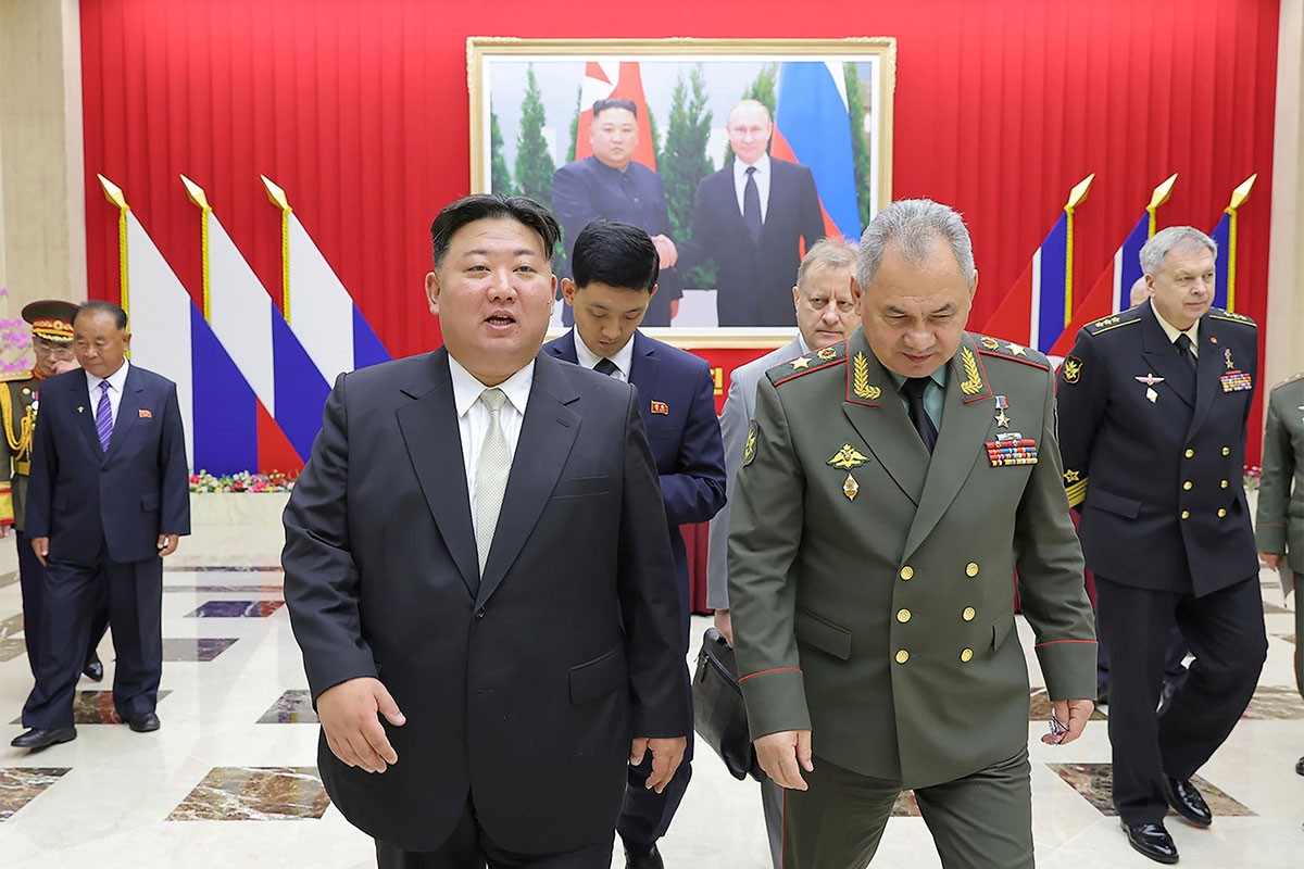 Blinken: Šojgu u Sjevernoj Koreji traži oružje