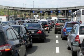 Pojačan intenzitet saobraćaja na većini graničnih prelaza