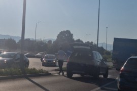 Nezgoda u Banjaluci, automobil udario biciklistu