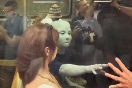 Vanzemaljac prošetao Njujorkom (VIDEO)