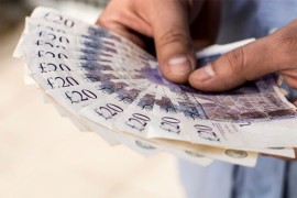 Sunak: Penzije će nastaviti da rastu