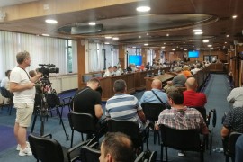 Upitna bošnjačka većina za smjenu gradonačelnika Brčkog