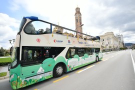 Nikad više turista u Banjaluci, prihod od taksi oborio rekorde