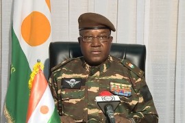 Vođa puča u Nigeru obećava vratiti državu pod civilnu vlast
