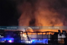Požar u "Celexu" i dalje aktivan: Teška noć pred banjalučkim ...