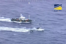 Na Atlantiku zaplijenjene dvije tone kokaina, hapšenja u Beogradu i ...