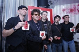 Crvena Jabuka priprema koncert početkom 2024.
