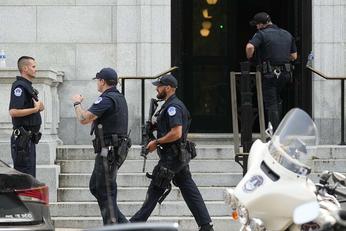 Evakuisana poslovna zgrada američkog Senata