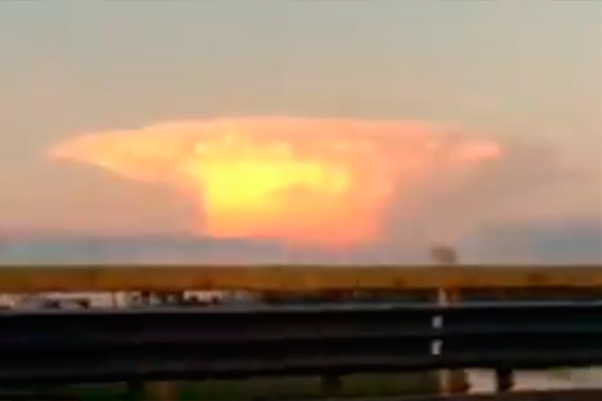 Misteriozni oblak iznad Rusije, izgleda kao "nuklearna pečurka" (VIDEO)