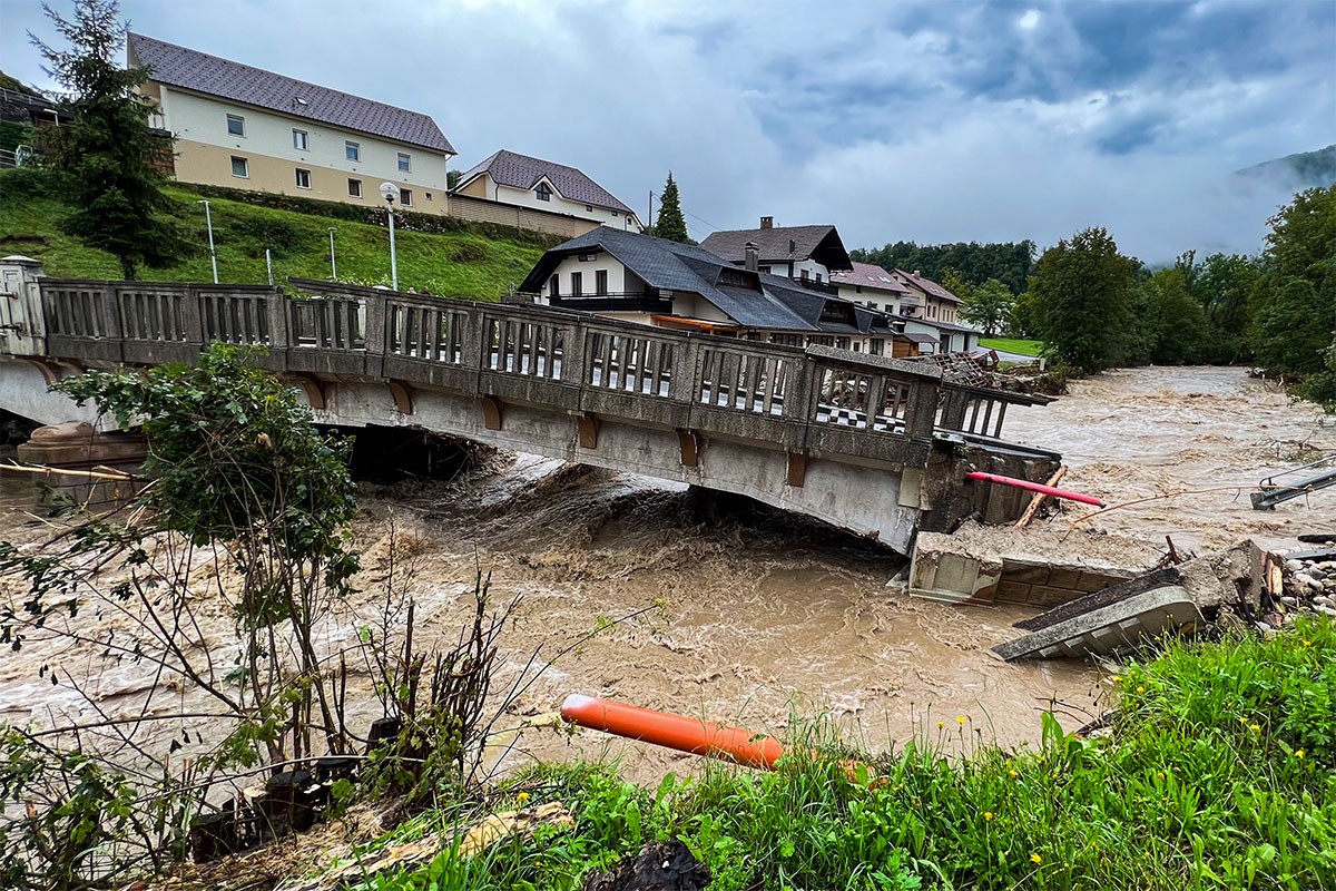 BiH šalje dva tima civilne zaštite za pomoć Sloveniji