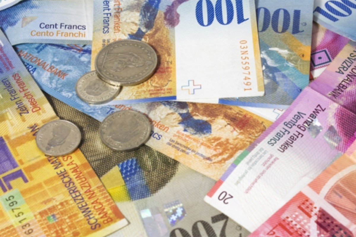 Švajcarska narodna banka podržala franak, suzbila inflaciju na 1,6 odsto
