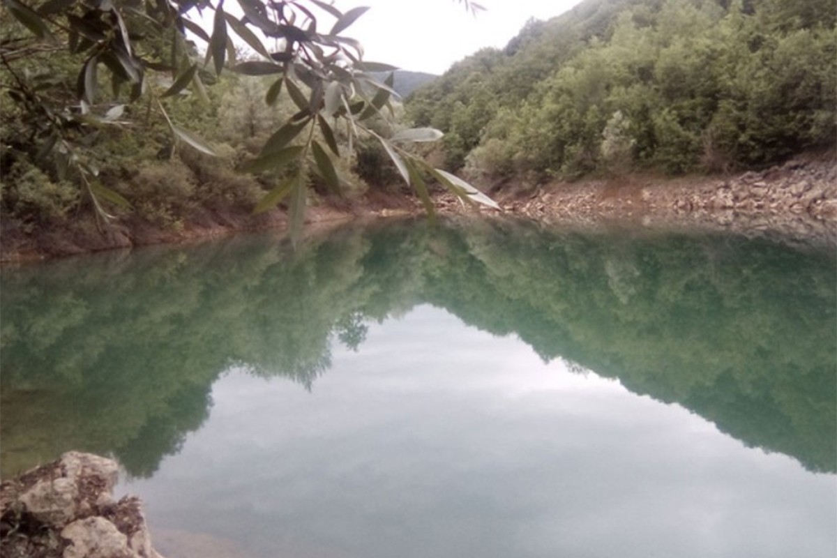 Pronađeno tijelo u jezeru u Ljubiji
