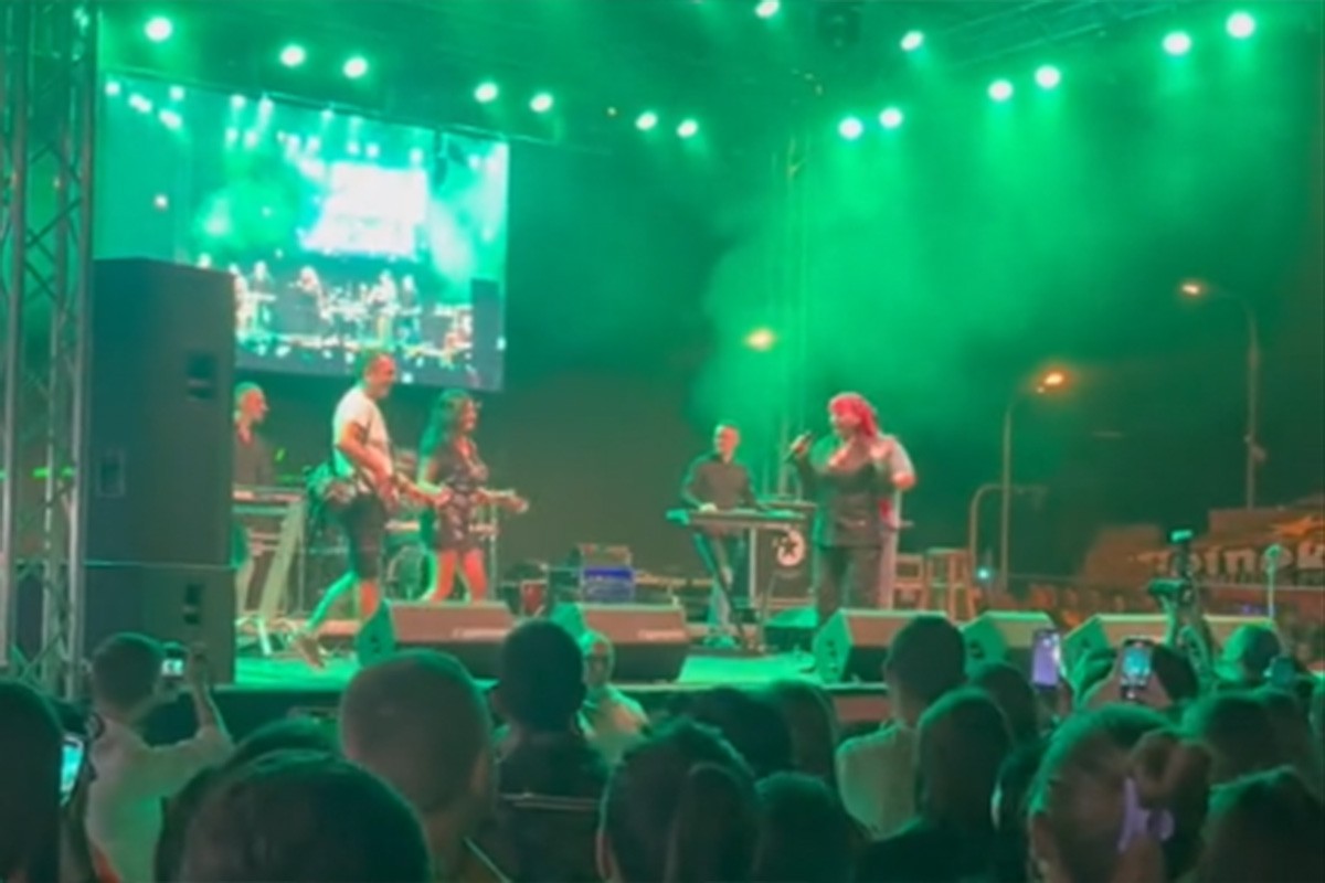 Neobična prosidba na koncertu Zorice Brunclik: "Ovo se dešava prvi put" (VIDEO)