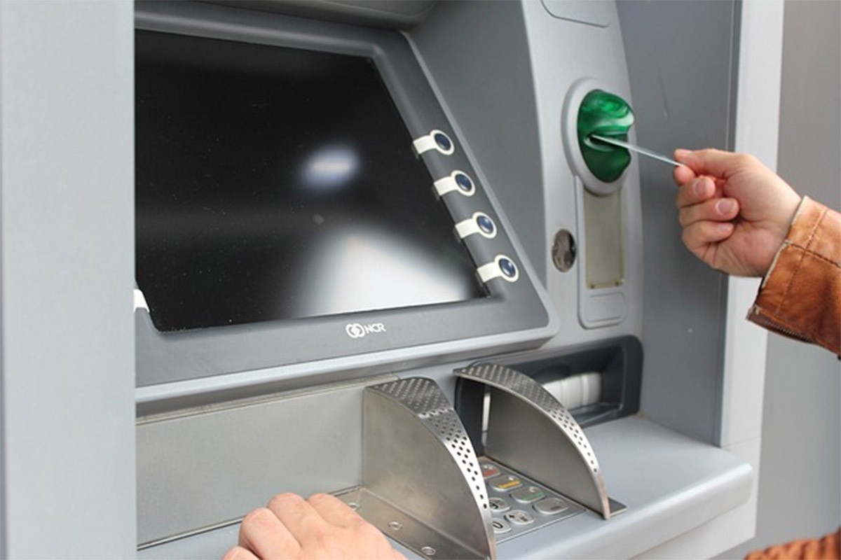 Kvar u banci omogućio klijentima da uzmu više novca nego što imaju