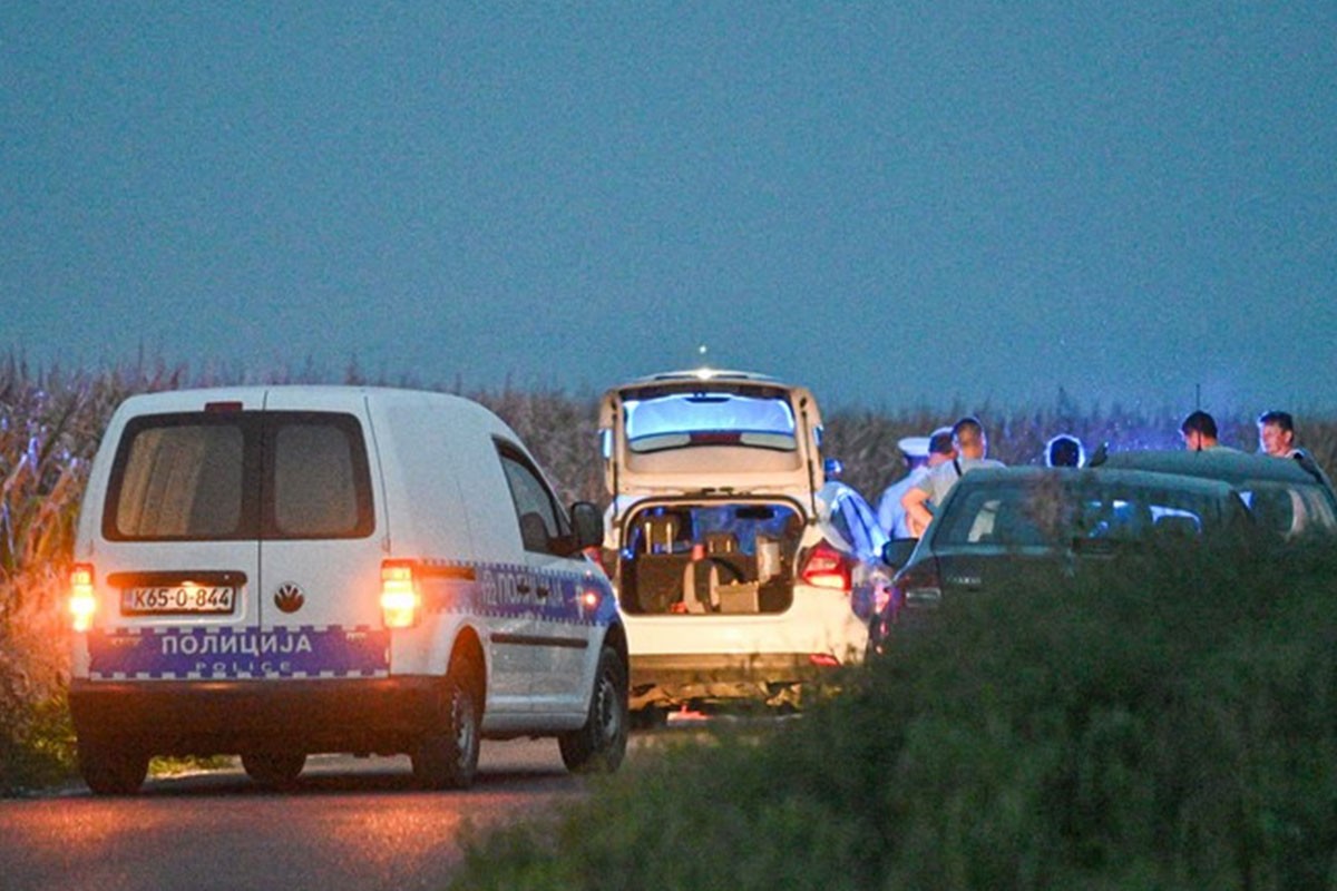 Pala sa bicikla pod traktorsku prikolicu i poginula
