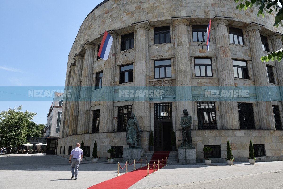 Dodik potpisao Ukaz, kriminalizacija klevete uskoro stupa na snagu