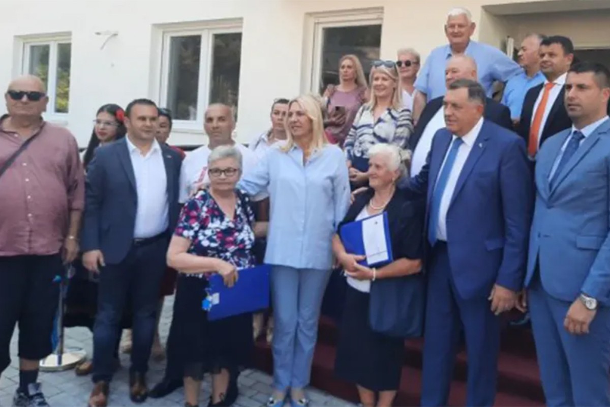Stanovi za 23 porodice: Cvijanovićeva izrazila zahvalnost i najavila nastavak programa