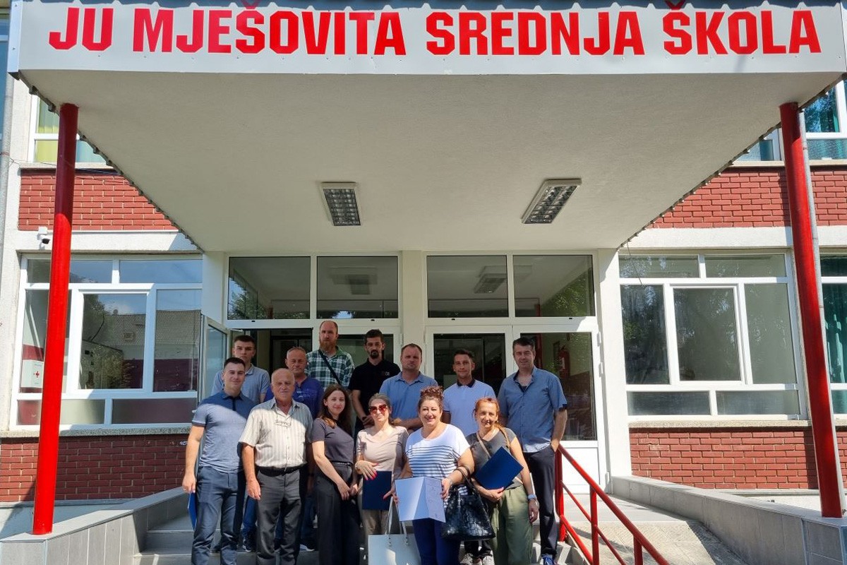 Budućim mentorima uručeni sertifikati: Radnici u ulozi predavača
