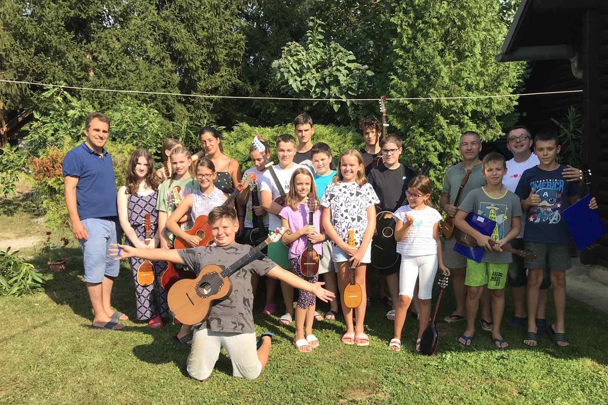 Završni koncert u organizaciji GTO BL: Mladi ovladali tajnama sviranja tambure
