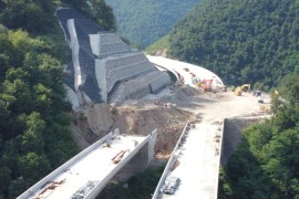 Nakon obustave radova na dionici Vranduk-Ponirak prijete otkazi za 140 ...