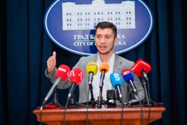 Kresojević: Vaše su kadije, izvolite i tužite, narod vidi istinu