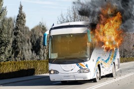 Gori đački autobus u Žepču