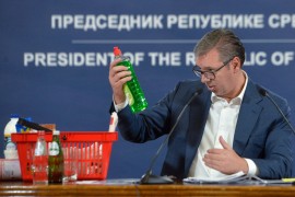 Vučić najavio niže cijene:  Krompir će koštati 1 KM, dvije litre ...