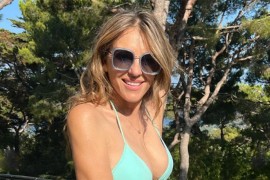 Liz Harli izgleda besprekorno u bikiniju