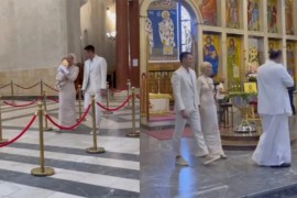 Đokovići krstili sina na godišnjicu braka, Novak izuo cipele pa ...