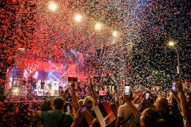 Održan koncert Dejana Petrovića u Banjaluci, poklon "M:tela" ...