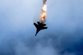 Vojni avion se srušio tokom vježbi i ubio petogodišnjakinju