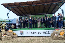 Minić: primarni zadatak - zadržati ljude na selu