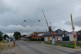 Vozači i biciklisti krše pravila na prelazu u Banjaluci kao nikad ...