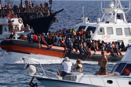 Grčka obalska straža spasila 93 migranta