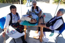 Manifestacija "Ozrenska baština": Vez približili današnjim ...