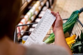 Trgovački lanci u Sloveniji masovno snižavaju cijene