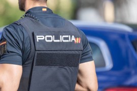 Tinejdžer vikao pa ranio tri nastavnika i jednog učenika